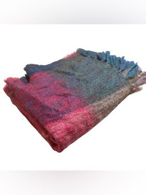 VTG Donegal Design Handcrafted Irish Mohair Wool Blanket Tassels Tartan Classic